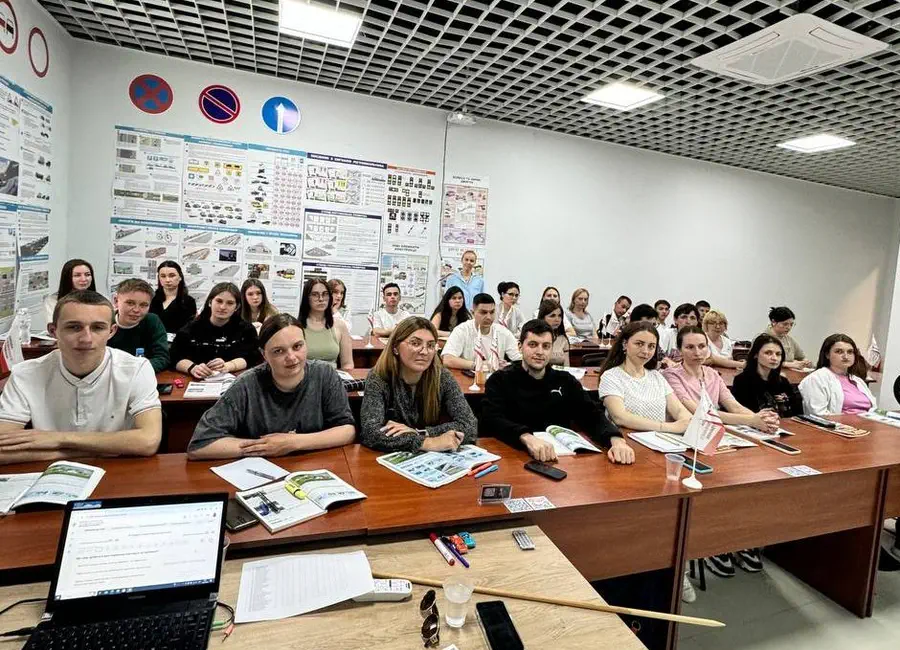 Navi автошкола Хмельницького